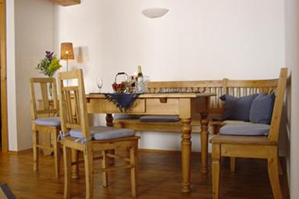 hochkoenig_blaues_appartement_essecke